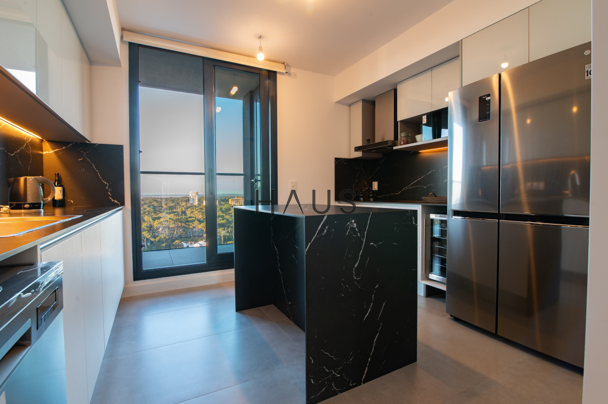 Apartamento ID.125 - Apartamento Playa Mansa Venetian Luxury Residences