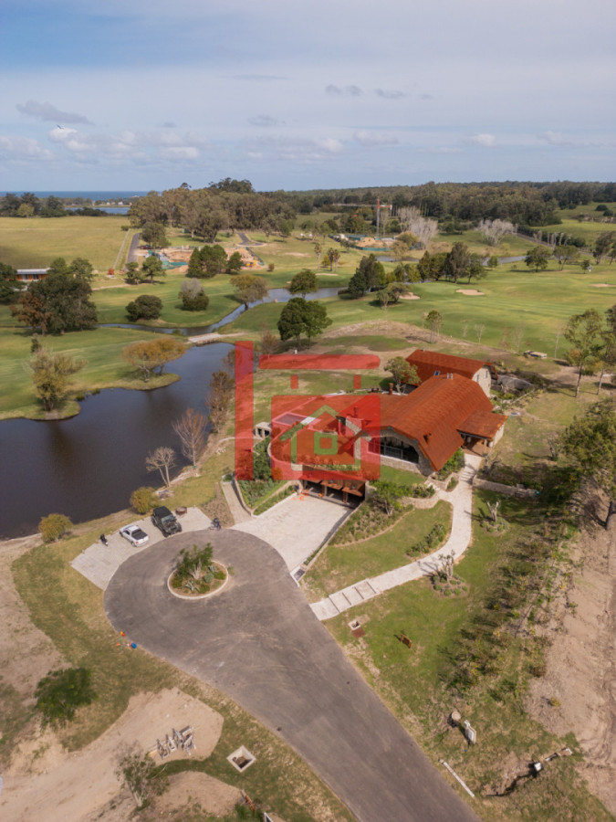 Terreno ID.942 - Exclusivo Lote en Pueblo Mio Chacras del Golf
