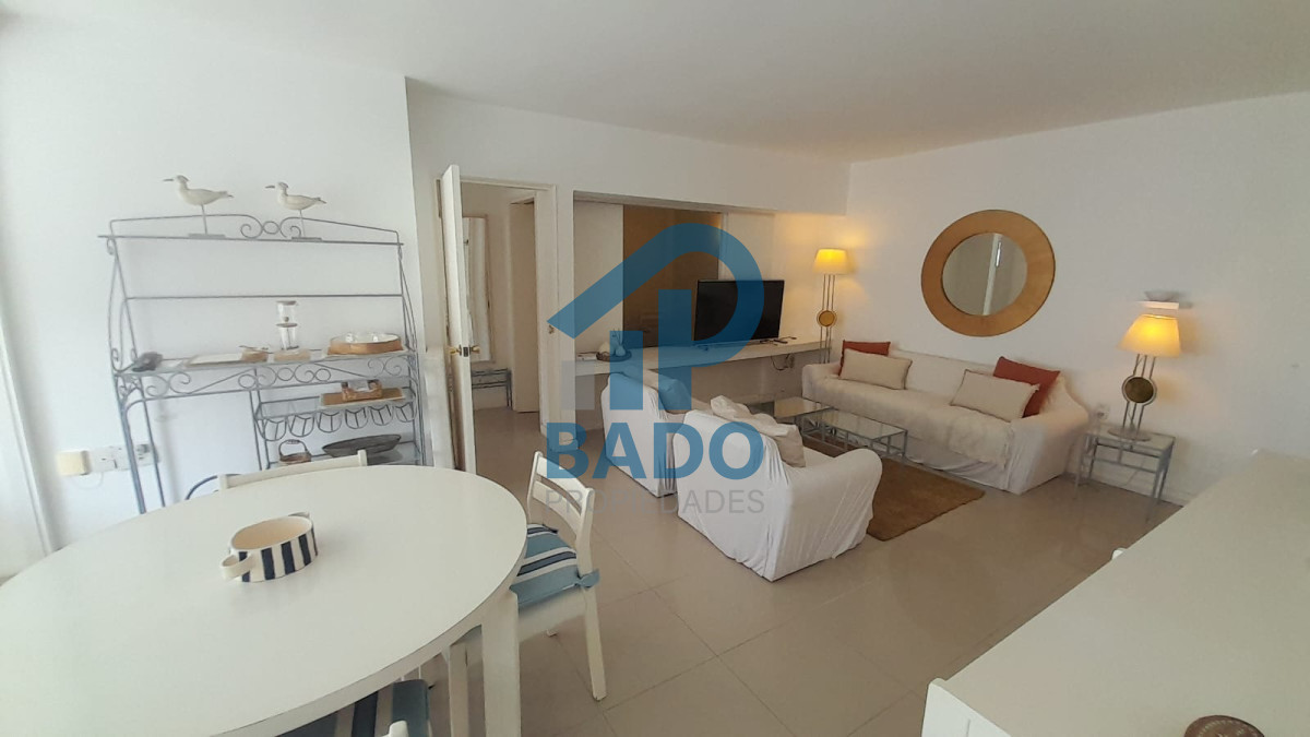 Apartamento ID.85 - Departamento de 2 dormitorios a pasos del Puerto.