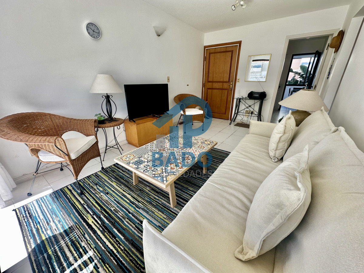 Apartamento ID.76 - Apartamento de temporada, 2 dormitorios en la Península.  