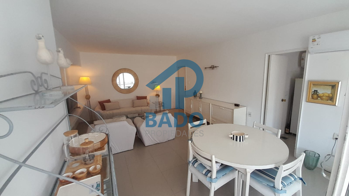 Apartamento ID.85 - Departamento de 2 dormitorios a pasos del Puerto.