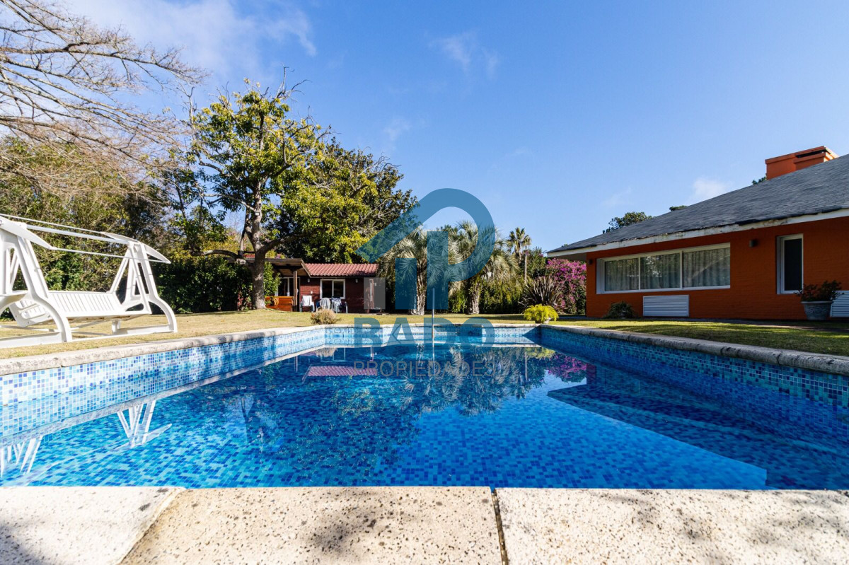 Casa ID.77 - Casa de 5 dormitorios en Alquiler