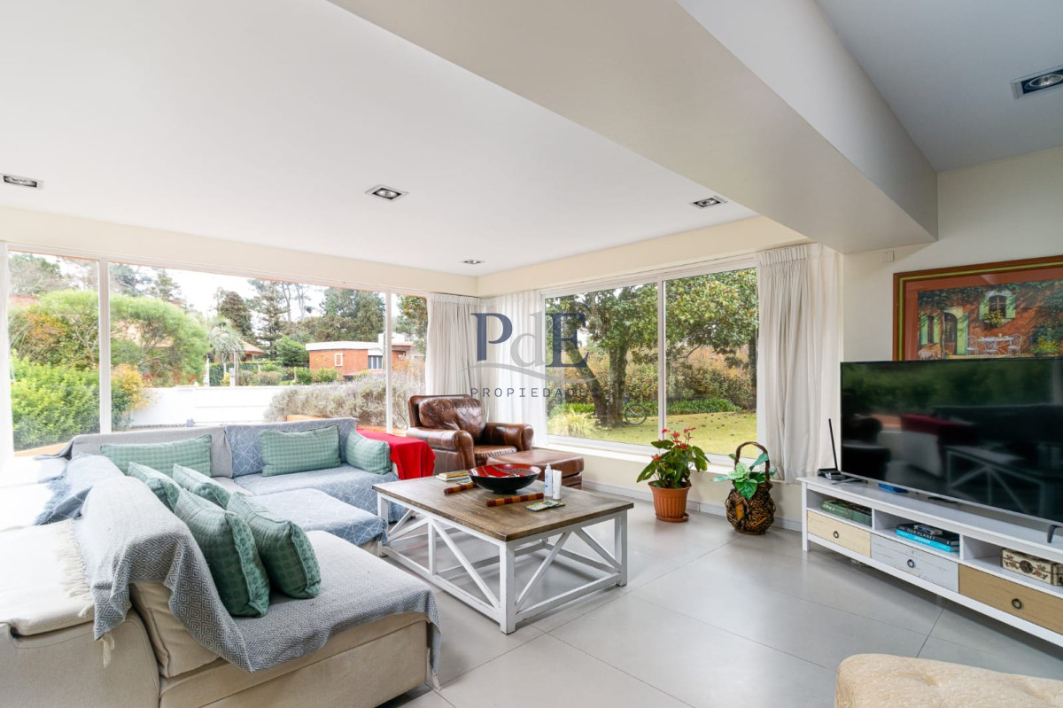 Importante Residencia 5 dormitorios. San Rafael, Punta del Este - Imagen 4
