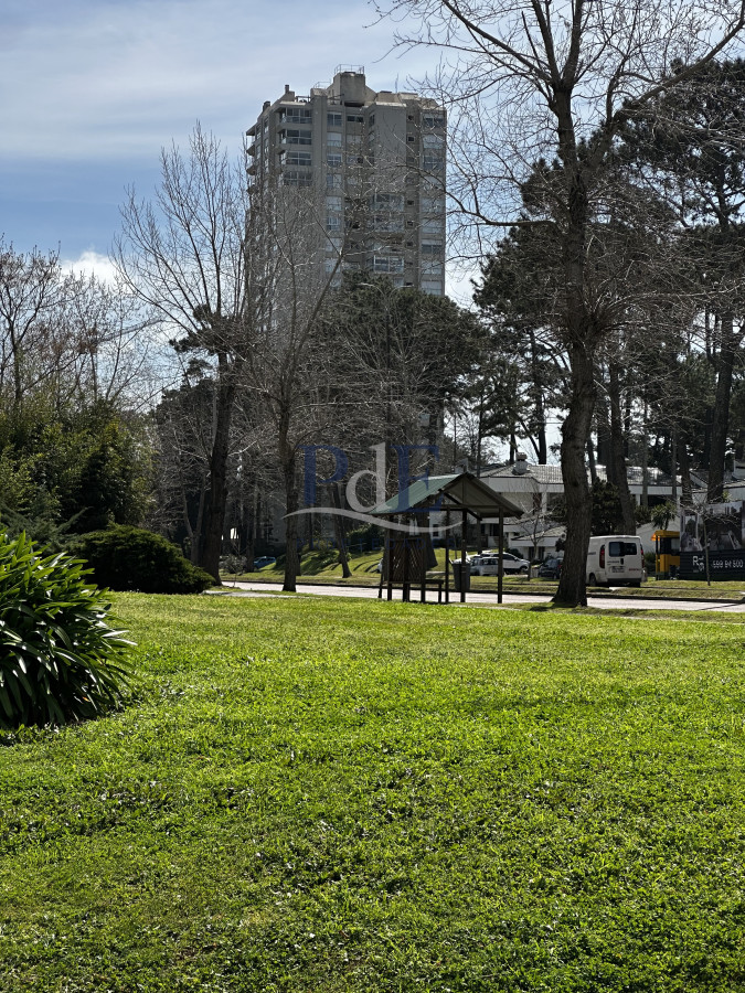 Apartamento de 1 dormitorio, cómodo y funcional. Punta del Este - Imagen 37