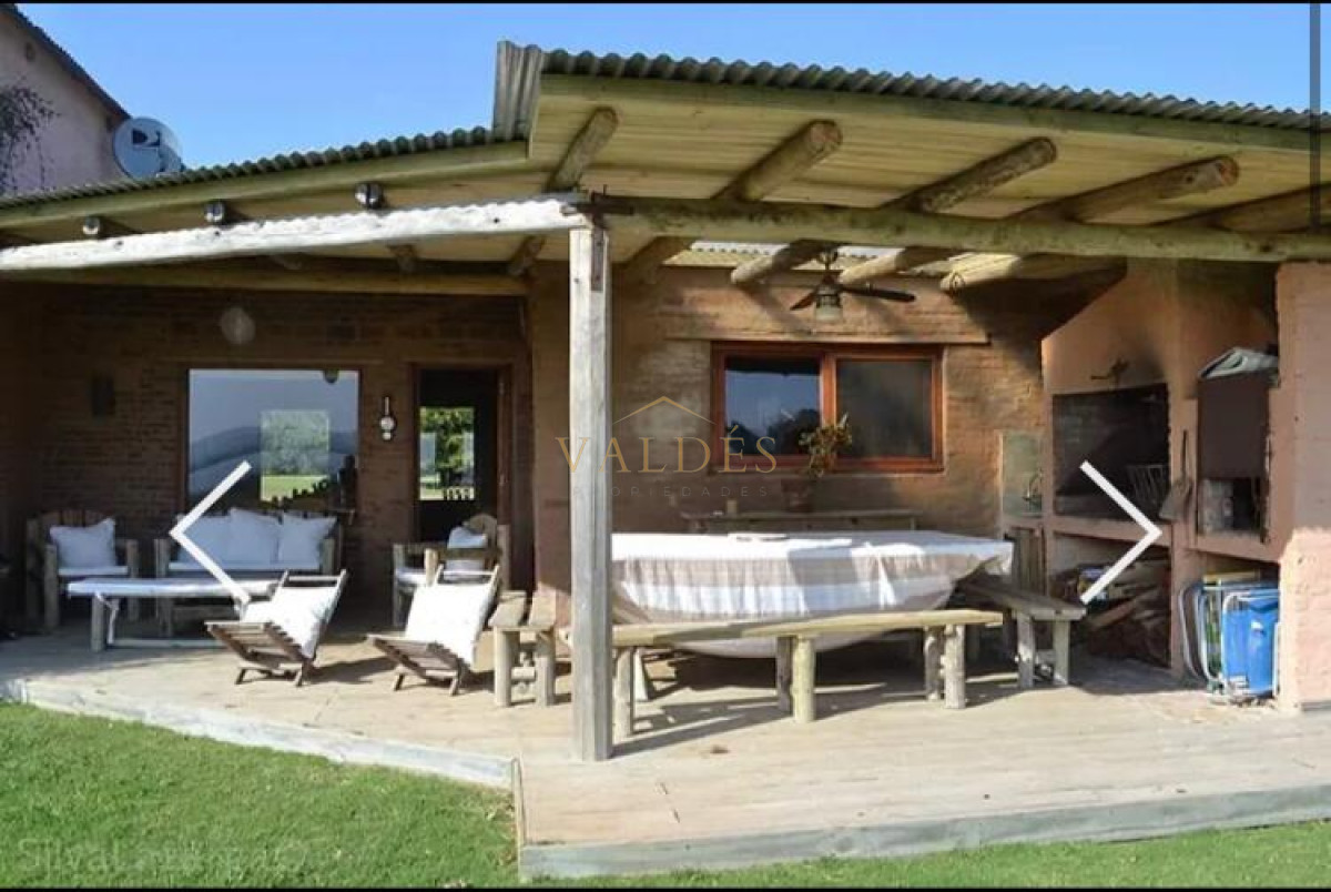 Chacra ID.5049 - Chacra 1 Ha. en Zona Pejerrey 5 dormitorios con piscina