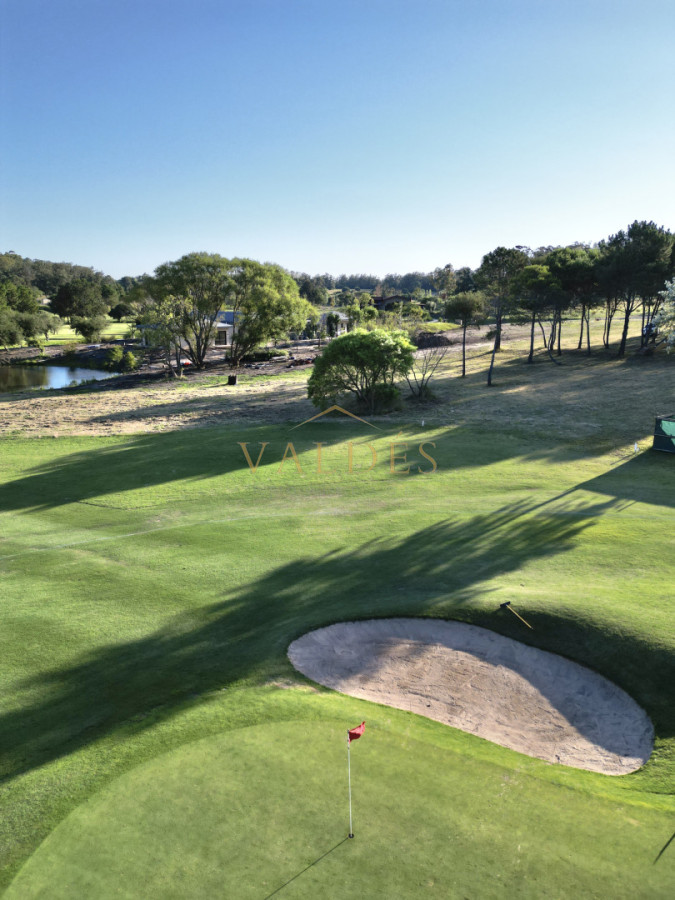 Terreno ID.5471 - Exclusivo Lote en Pueblo Mio Chacras del Golf