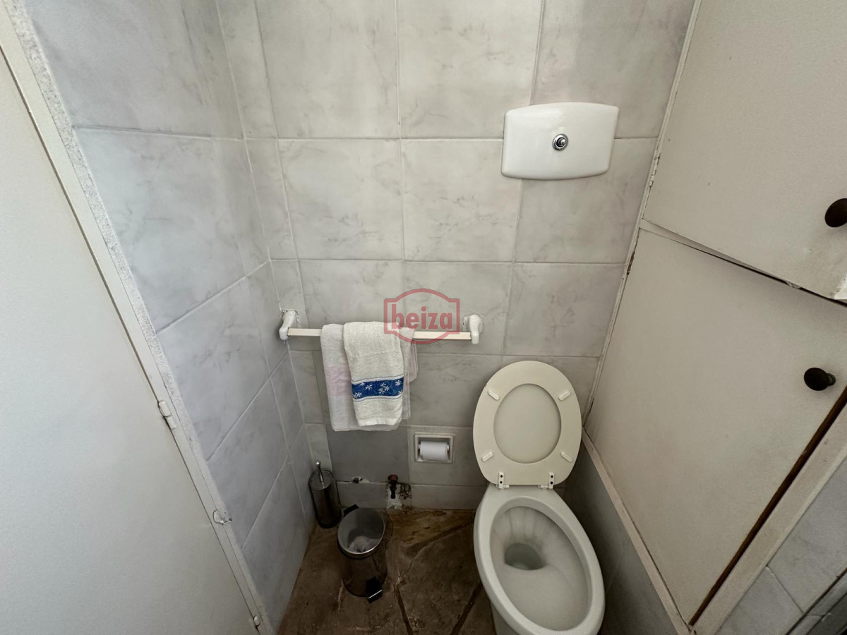 Apartamento ID.166886/VENTA,-Apartamento,-1-dormitorio,-Punta-del-Este,-Uruguay,-Bajos-Gastos - Dpto. Punta del Este 2 dorm, terraza a mts. del Maar
