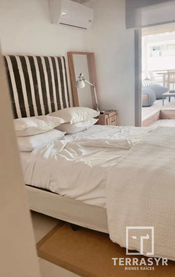 Apartamento ID.215 - Apartamento  Primera linea Edificio IMPERIALES 
