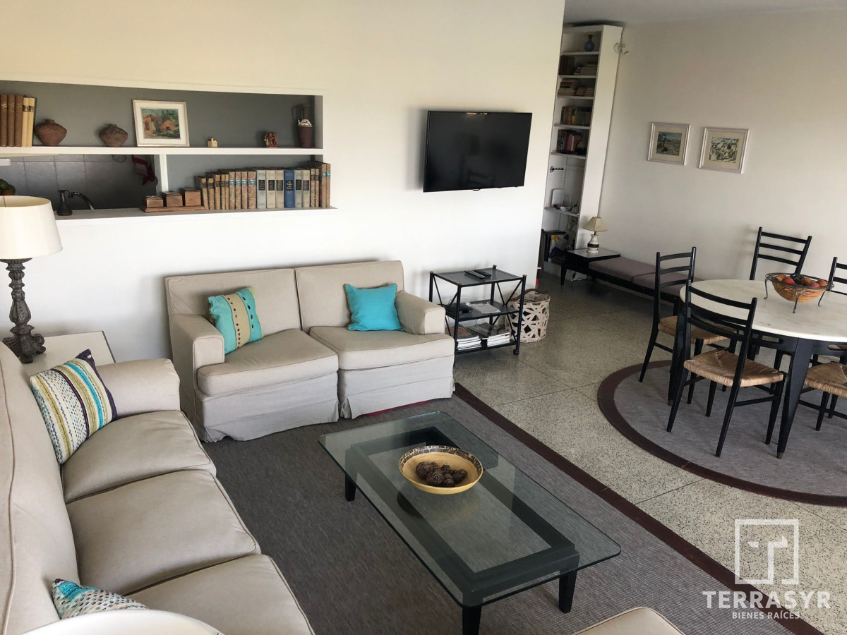 Apartamento ID.959 - Apartamento 2 dormitorios, con balcón frente al mar