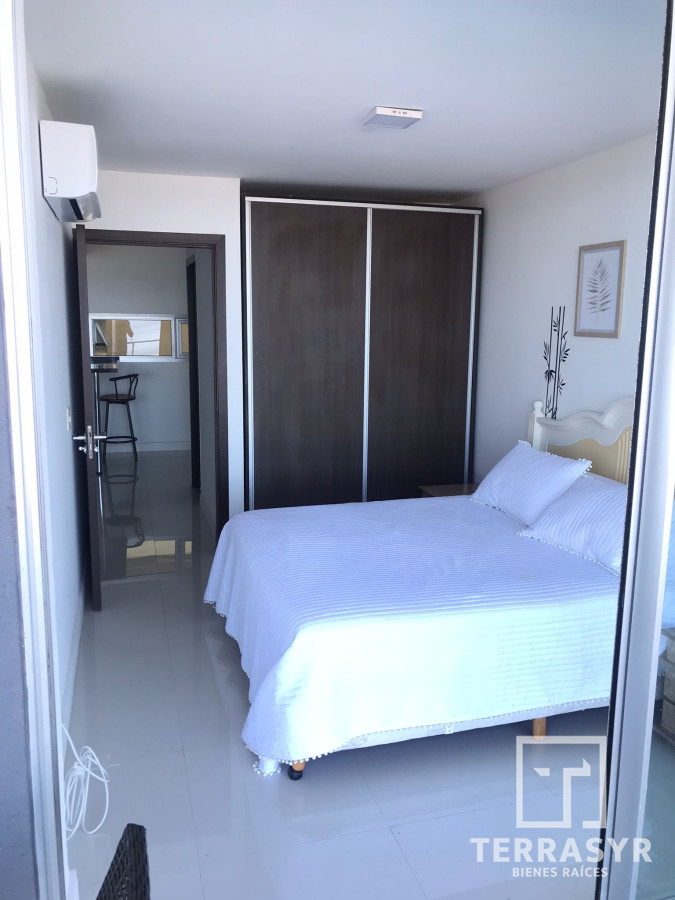 Apartamento ID.373 - Hermoso apartamento de 1 dormitorio en primera línea mansa 