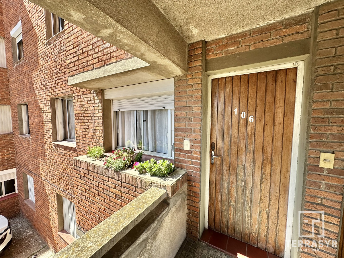 Apartamento ID.210 - Apartamento en venta 3 dormitorios a pasos de J. De Viana