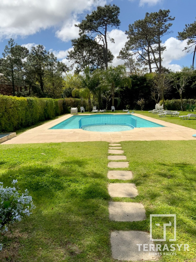 Apartamento ID.374 - Hermoso apartamento 3 dormitorios en rosvelt 