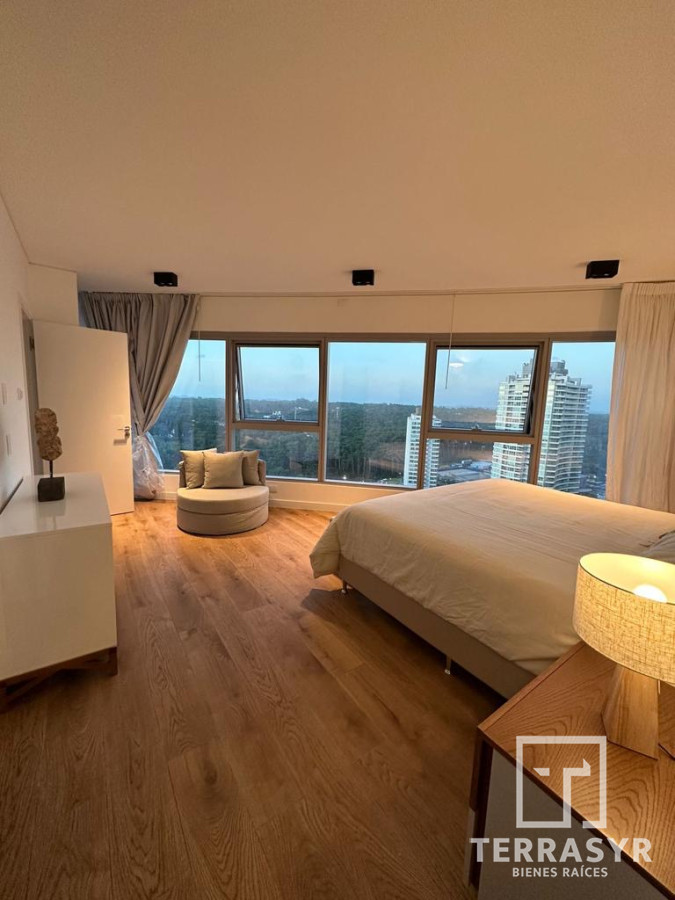 Apartamento ID.459 - Alquiler ANUAL en Torre Trump 