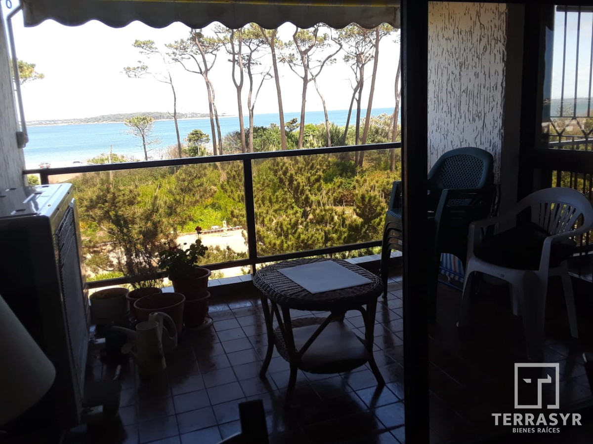 Apartamento ID.963 - Apartamento en 3° piso frente al mar 