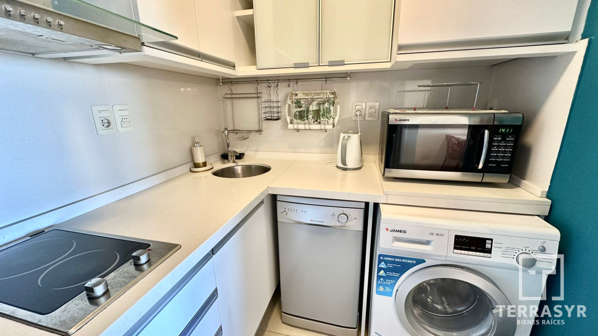 Apartamento ID.508 - Apartamento todo reciclado, 1 dormitorio, cochera, Primera linea
