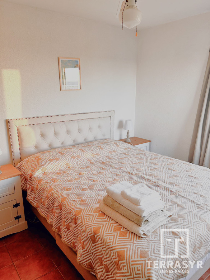 Apartamento ID.1133 - Apartamento sobre Roosevelt con Garage