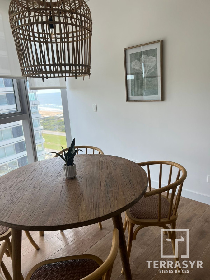 Apartamento ID.1077 - Alquiler Torre Trump 