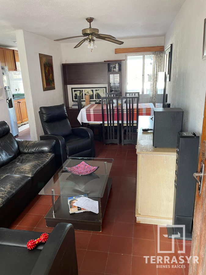 Apartamento ID.210 - Apartamento en venta 3 dormitorios a pasos de J. De Viana