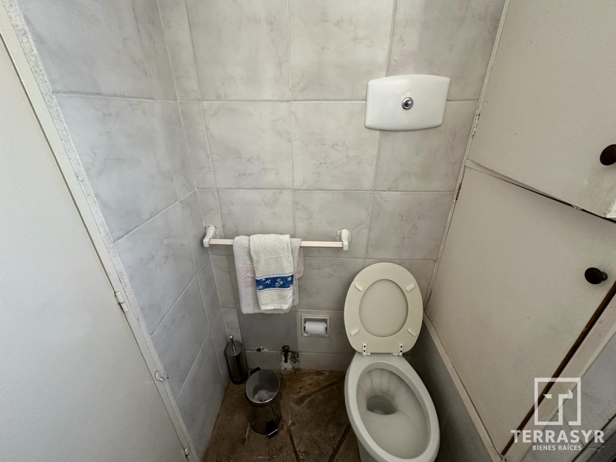 Apartamento ID.302 - Dpto. Punta del Este 2 dorm, terraza a mts. del Maar