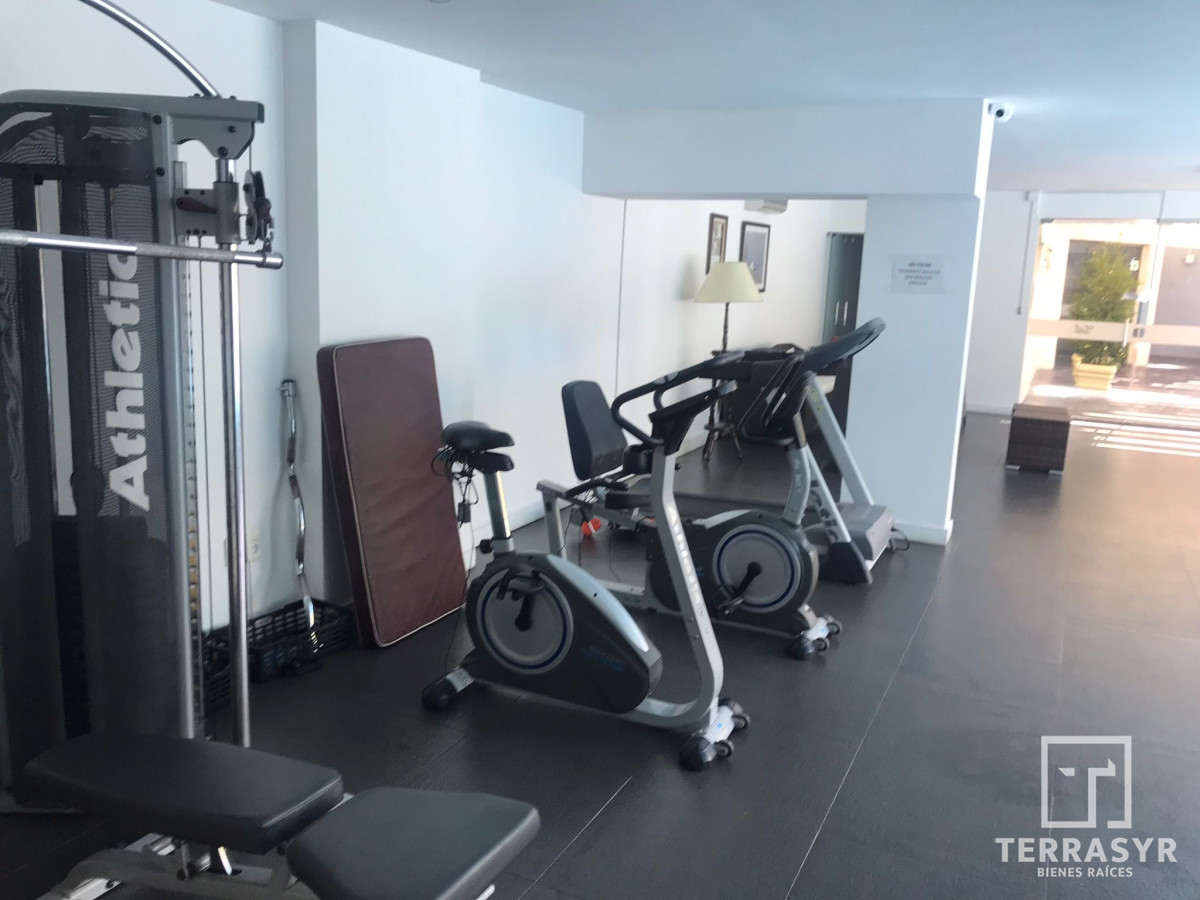 Apartamento ID.373 - Hermoso apartamento de 1 dormitorio en primera línea mansa 