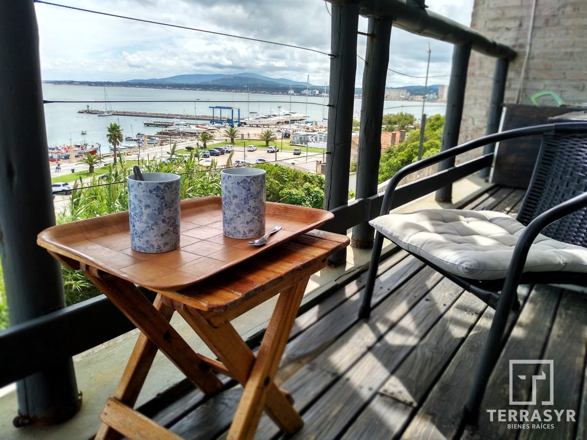 Apartamento ID.1002 - Departamento 2 dormitorios con vista al mar, 2 dormitorios, Piriapolis