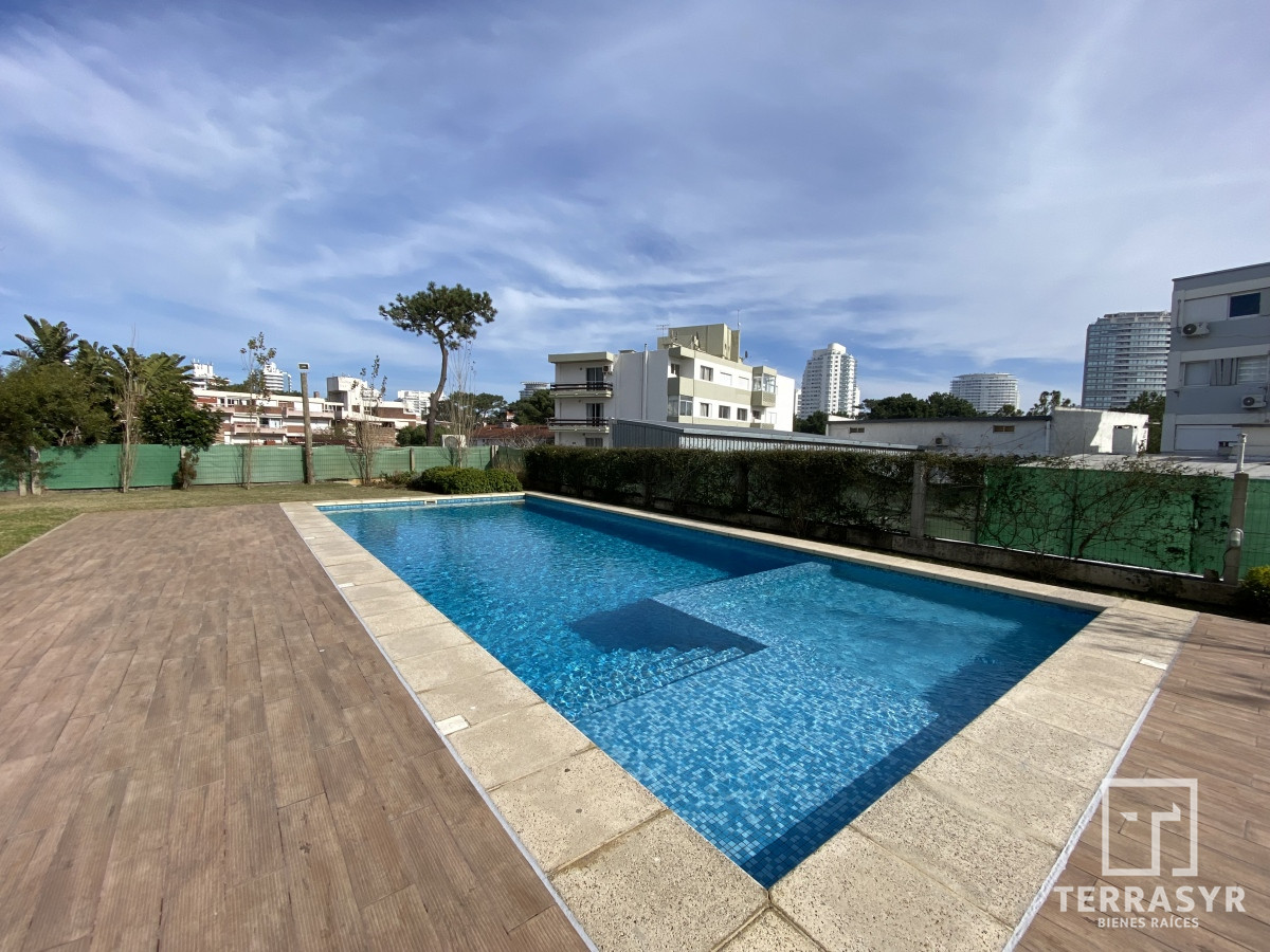 Apartamento ID.8 - Apartamento con Parrillero exclusivo en Alquiler de Verano