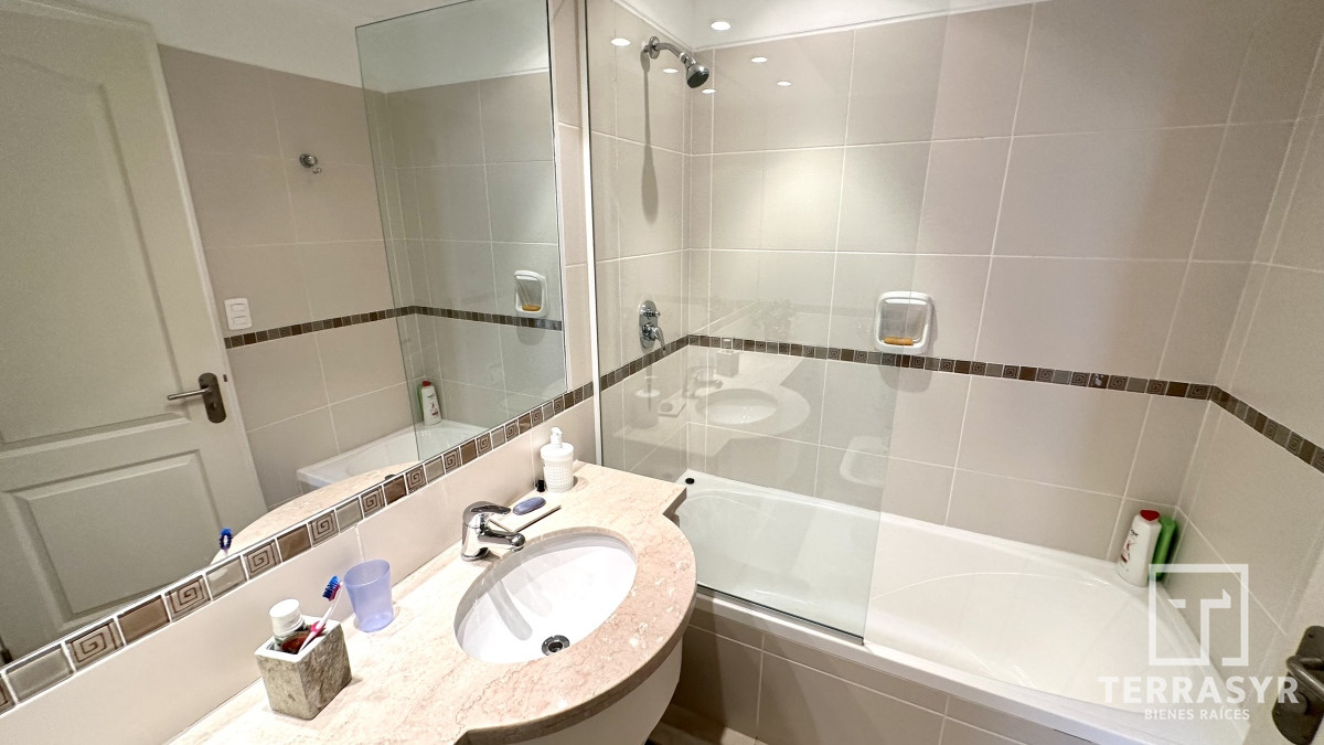Apartamento ID.95 -  Primera Linea Brava 3 dormitorios + Dependencia