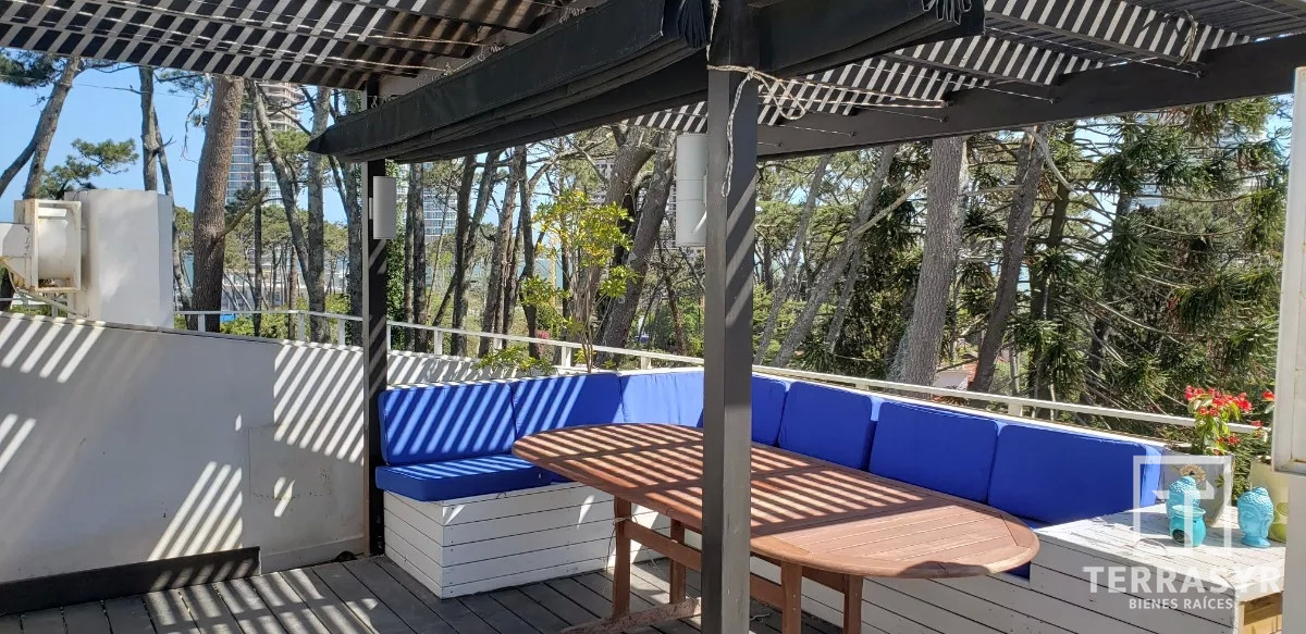 Apartamento ID.611 - Penthouse en P18 Mansa!! 3 dormitorios y terraza espectacular!!