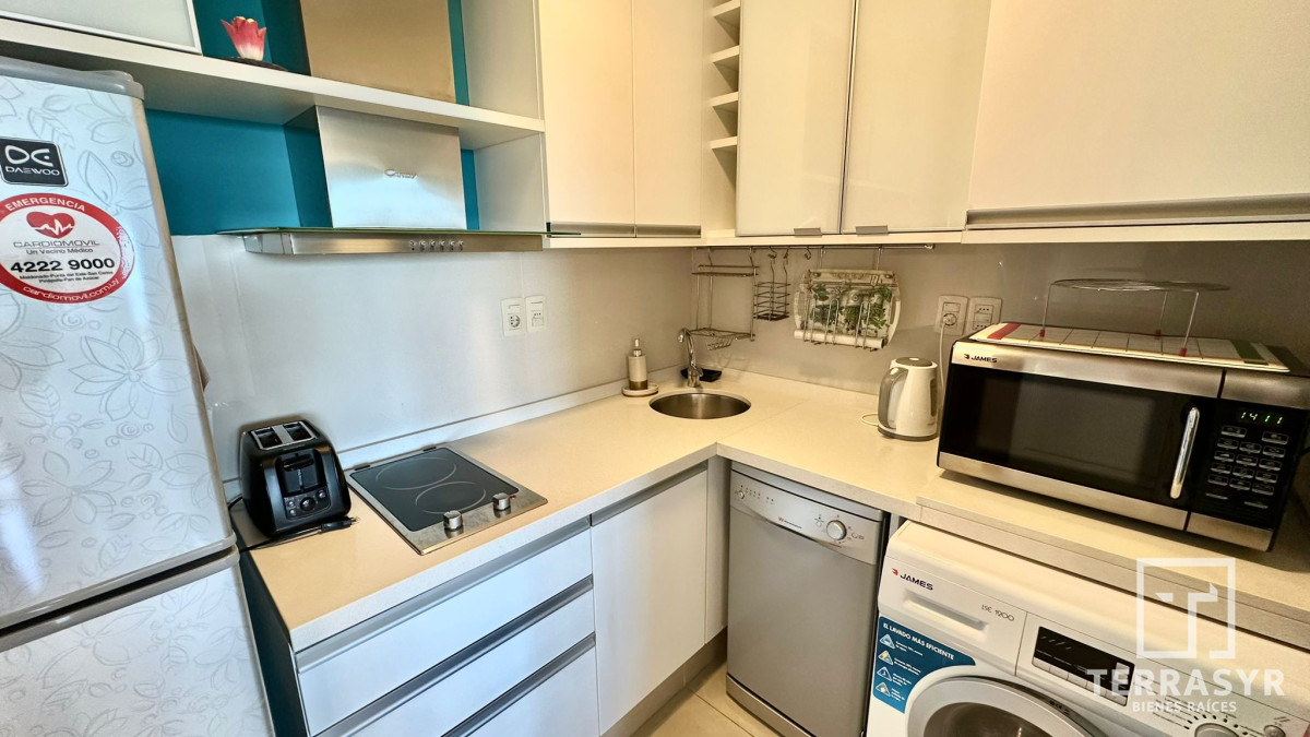Apartamento ID.508 - Apartamento todo reciclado, 1 dormitorio, cochera, Primera linea