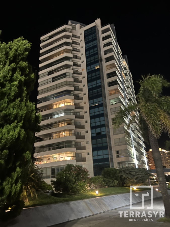 Apartamento ID.132 - Apartamento en Art boulevar 