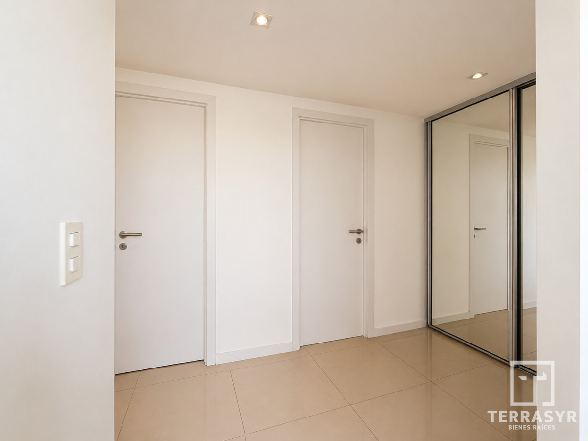 Apartamento ID.1901 - Torre Esmeralda, a 200 metros del mar
