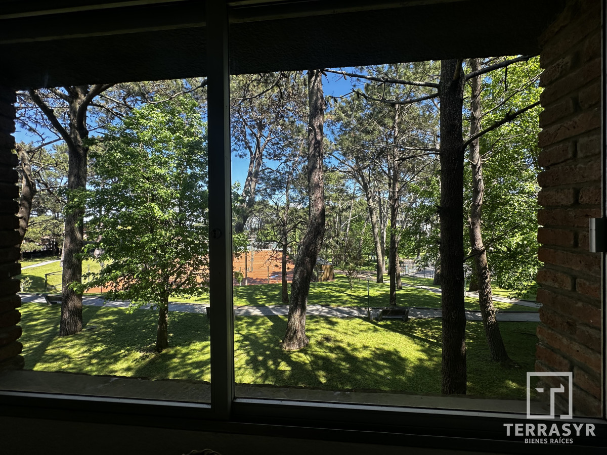 Apartamento ID.1643 - Apartamento de 2 dormitorios en Alquiler Temporal, ideal para familias. 