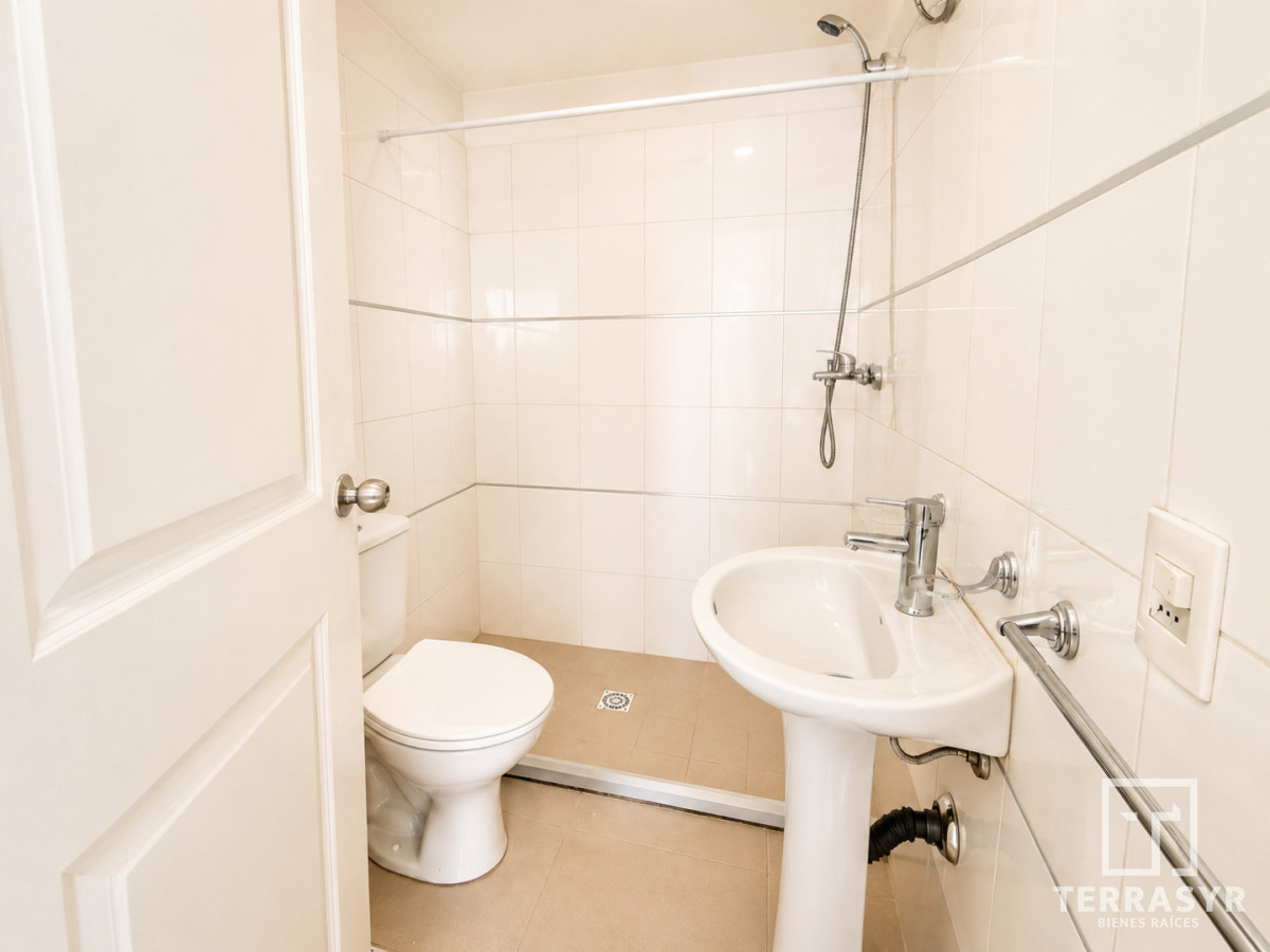 Apartamento ID.1888 - Alquiler anual 1 dormitorio a metros del mar