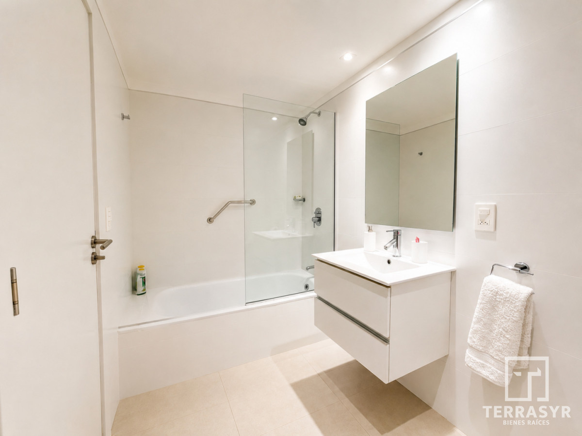 Apartamento ID.1901 - Torre Esmeralda, a 200 metros del mar