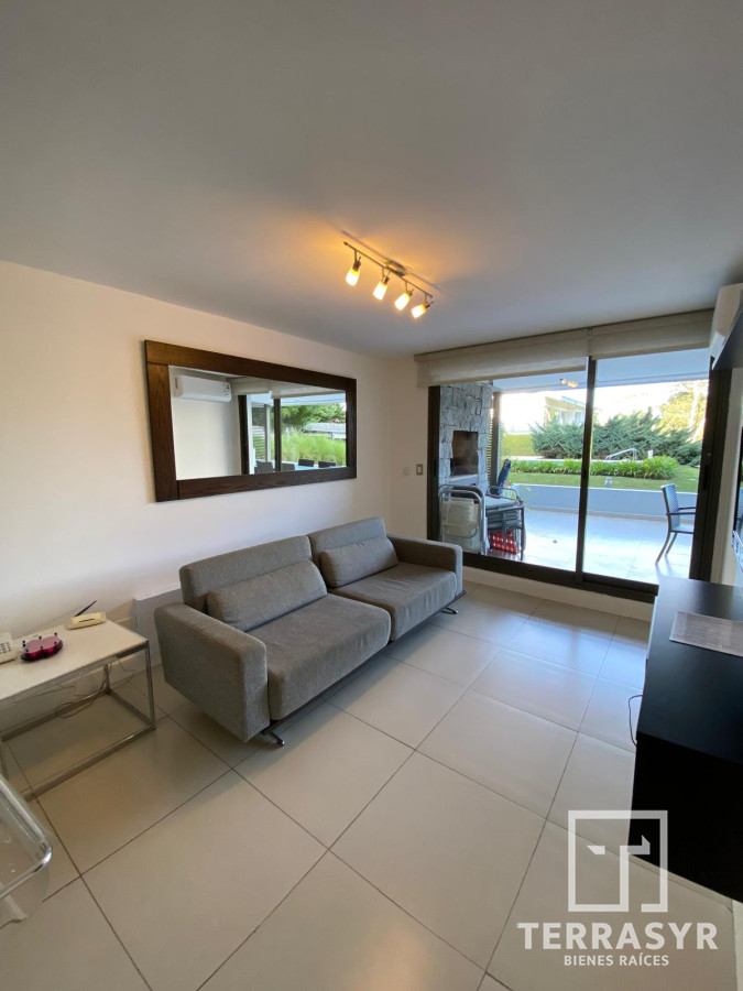 Apartamento ID.1390 - Apartamento de 1 dormitorio y medio en edificio Unique
