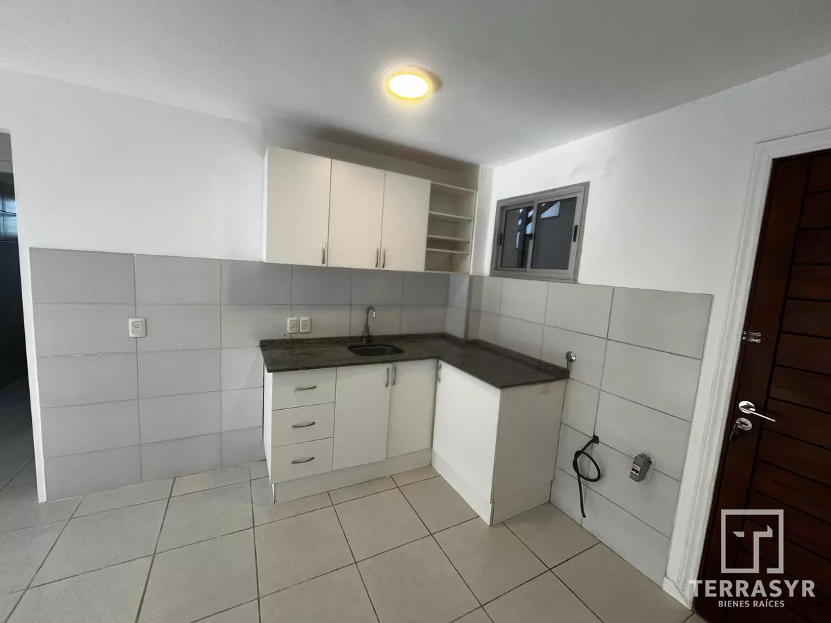 Apartamento ID.1309 - depto tipo casa con 2 dormitorios y parrillero propio!!
