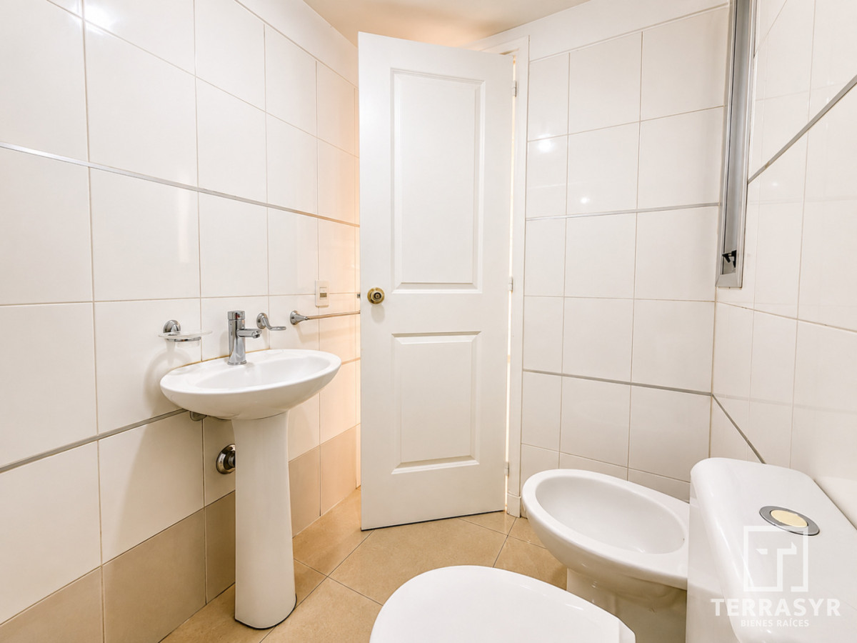 Apartamento ID.1888 - Alquiler anual 1 dormitorio a metros del mar