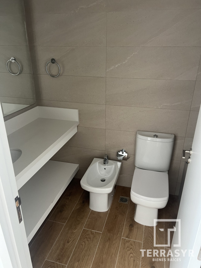 Apartamento ID.1078 - OPORTUNIDAD Venta torre TRUMP TOWER
