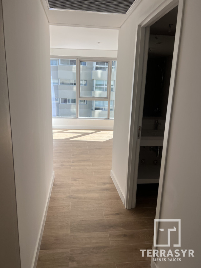 Apartamento ID.1078 - OPORTUNIDAD Venta torre TRUMP TOWER