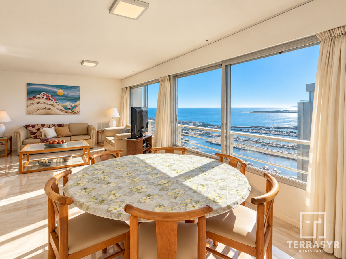 Apartamento ID.1990 - Apartamento piso alto, excelente orientación y vista