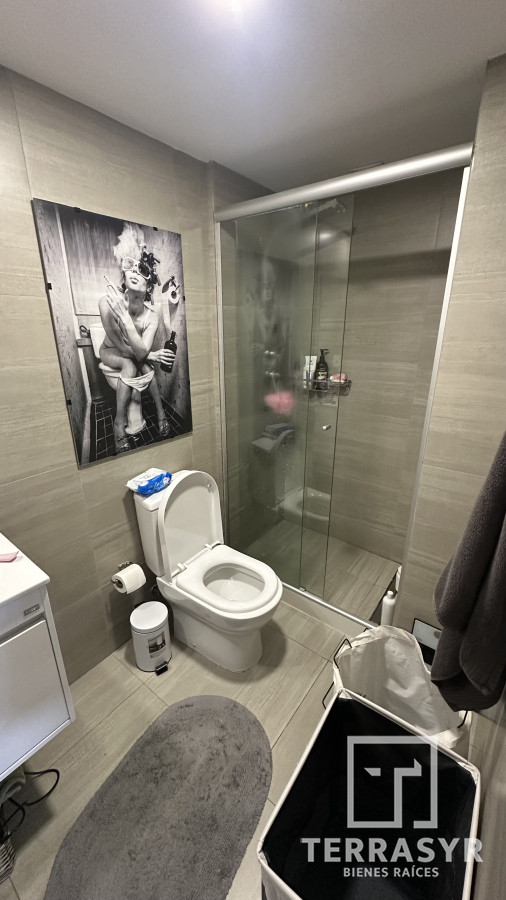 Apartamento ID.1320 - Alquiler ANUAL 2 Dor Frente al mar!! 