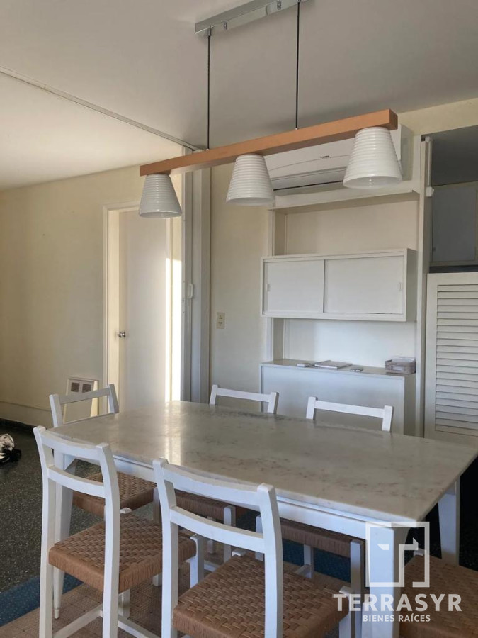 Apartamento ID.1154 - Aparatamento ALQUILER ANUAL 2 Dormitorios 