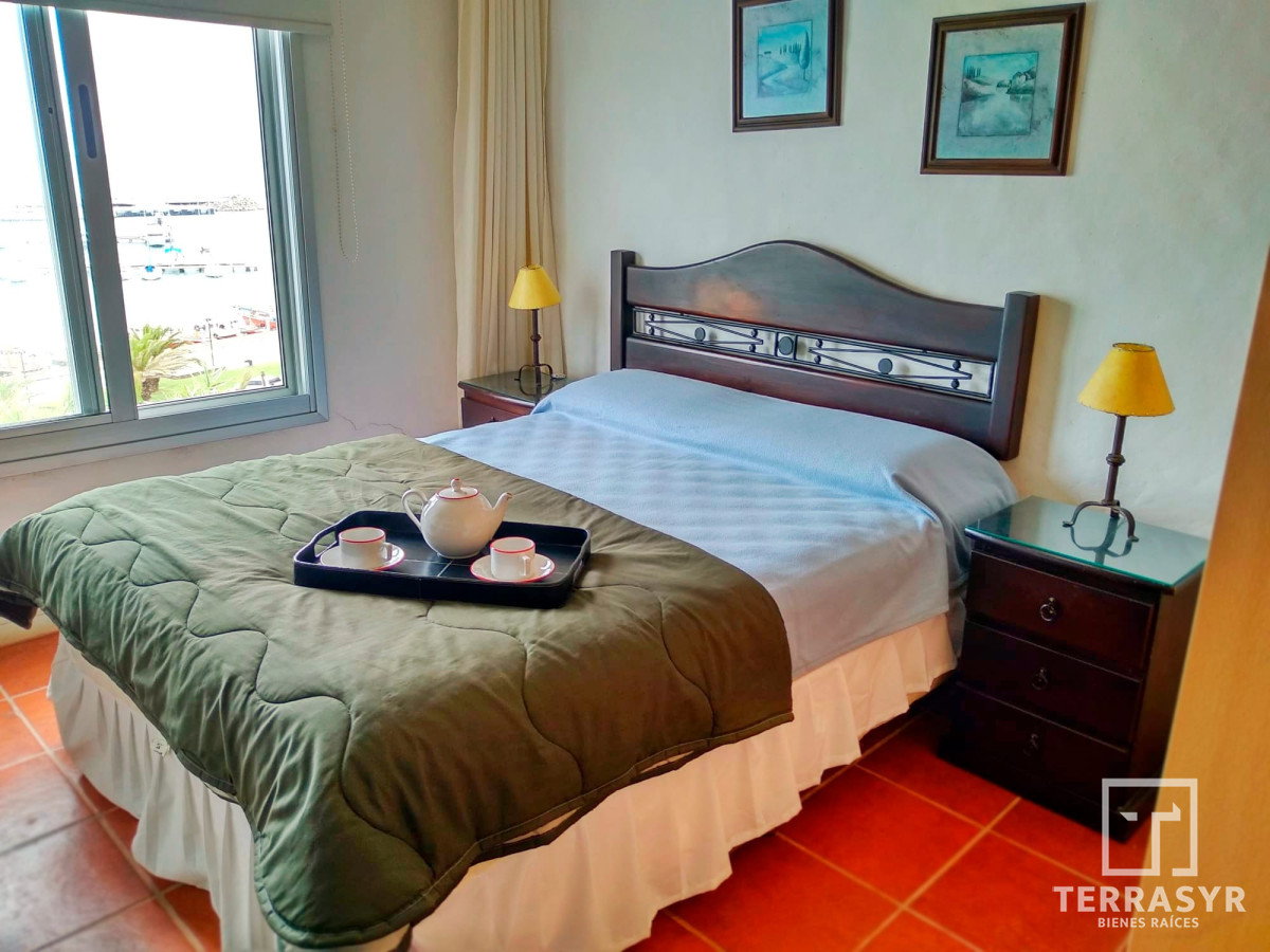 Apartamento ID.1002 - Departamento 2 dormitorios con vista al mar, 2 dormitorios, Piriapolis