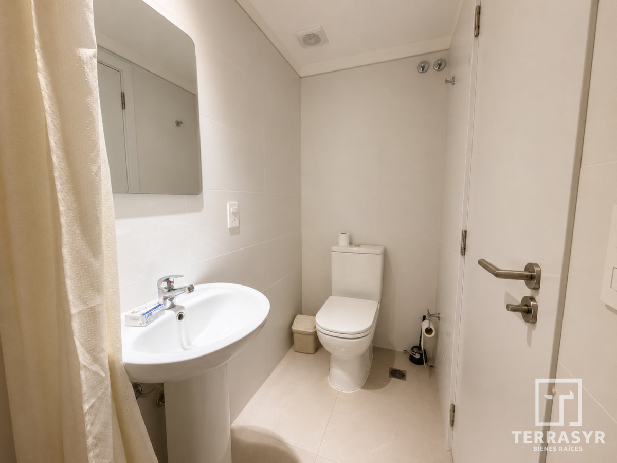 Apartamento ID.1901 - Torre Esmeralda, a 200 metros del mar
