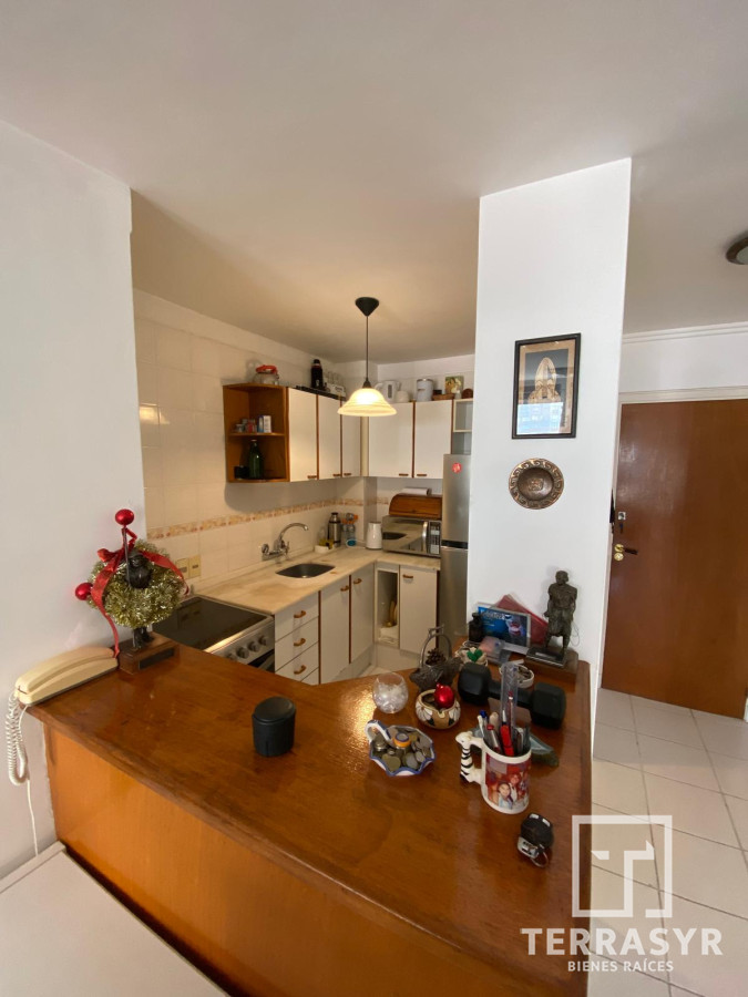 Apartamento ID.1422 - Apartamento de 1 dormitorio en Edificio Triangulo Mansa