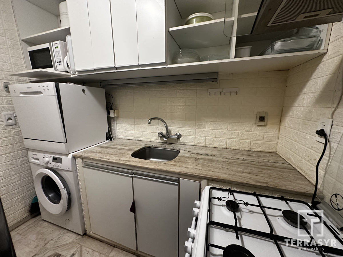 Apartamento ID.1643 - Apartamento de 2 dormitorios en Alquiler Temporal, ideal para familias. 