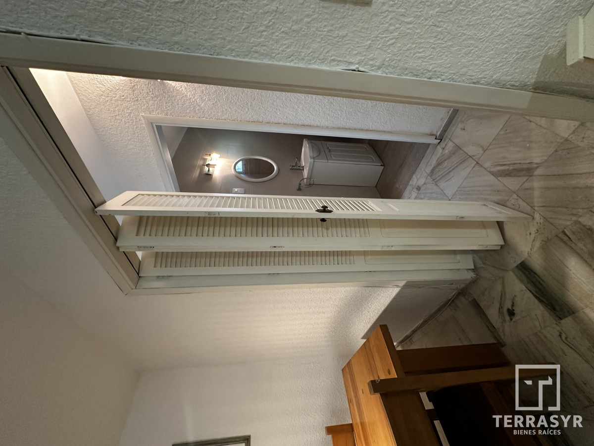 Apartamento ID.1643 - Apartamento de 2 dormitorios en Alquiler Temporal, ideal para familias. 