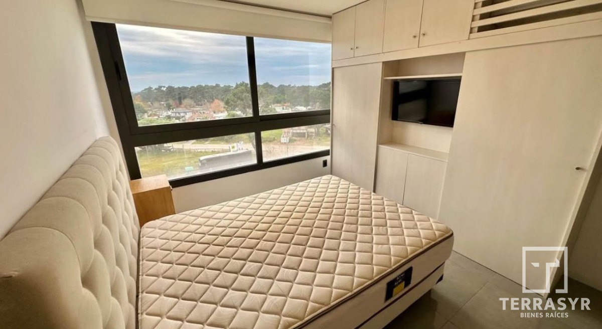 Apartamento ID.1299 - Alquiler Anual Punta del Este