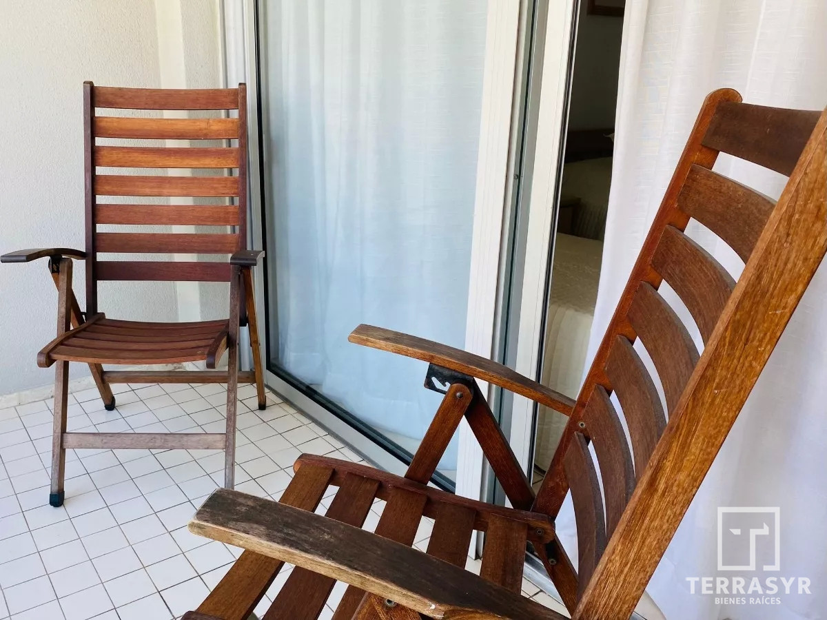 Apartamento ID.135 - Excelente edificio en peninsula a 1 cuadra de Playa de los Ingleses