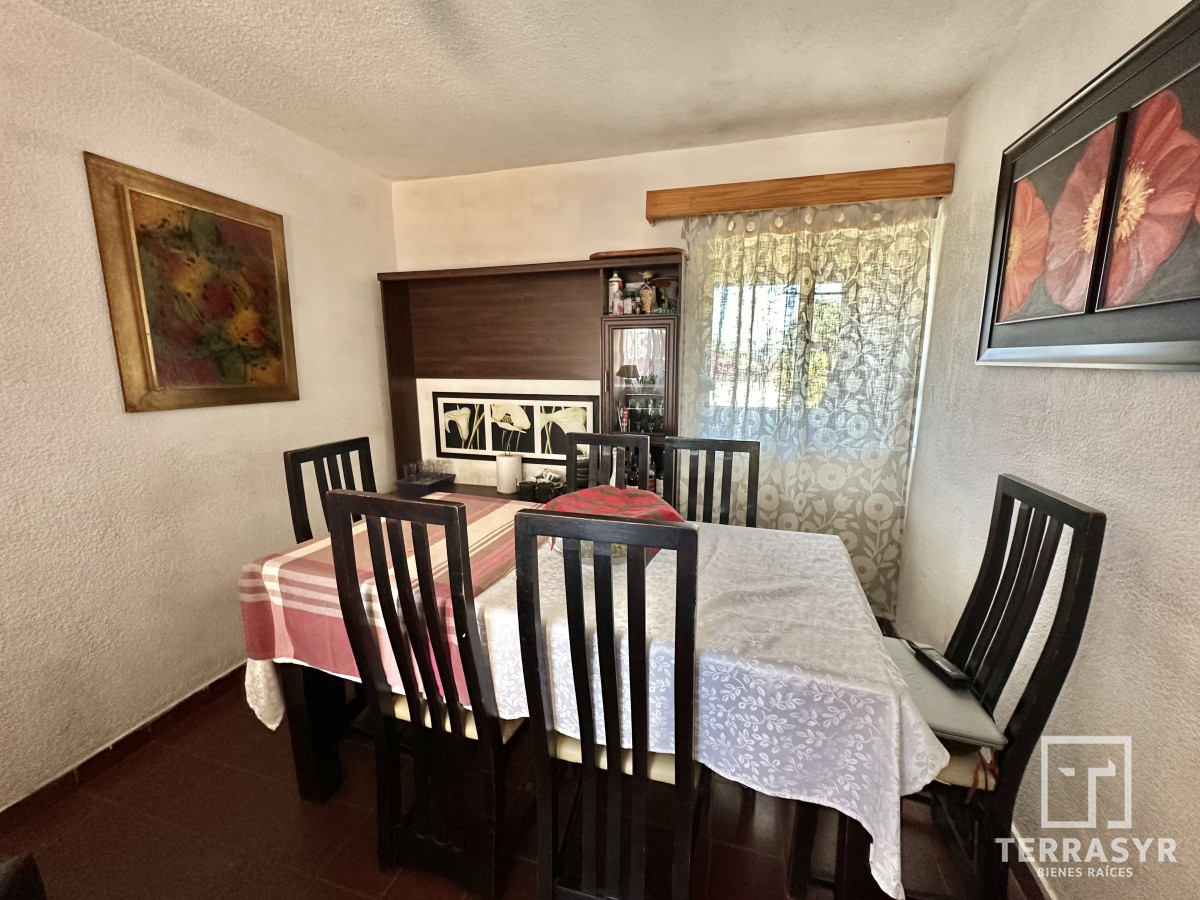 Apartamento ID.210 - Apartamento en venta 3 dormitorios a pasos de J. De Viana